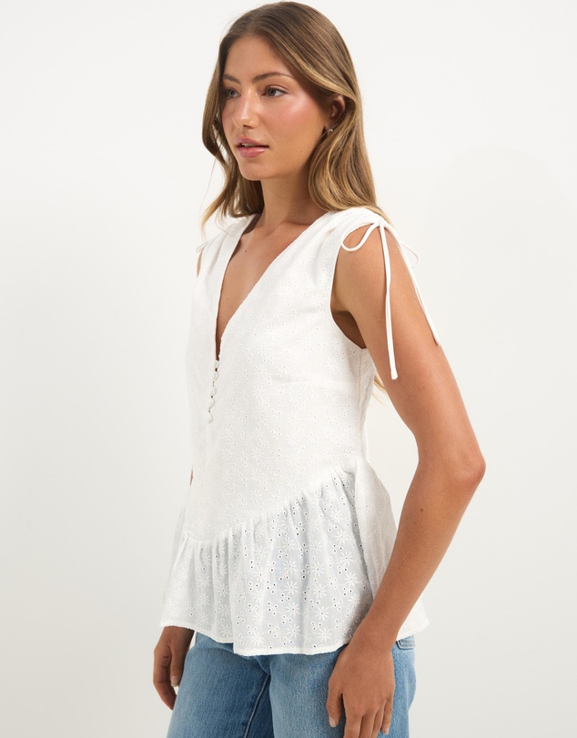 Atmos&Here - Tamara Sleeveless Broderie Fashion Top
