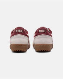 Nike - Field General - Women's