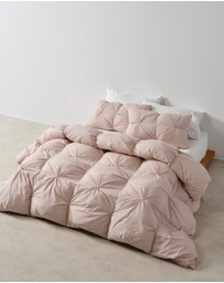 Linen House - Avalon Coverlet