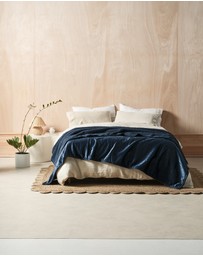 Linen House - Sena Blanket