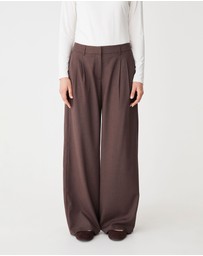 Forcast - Arden Mid Rise Pleated Pants