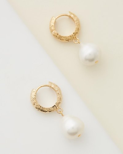 Pearl Drop Molten Huggie Hoops