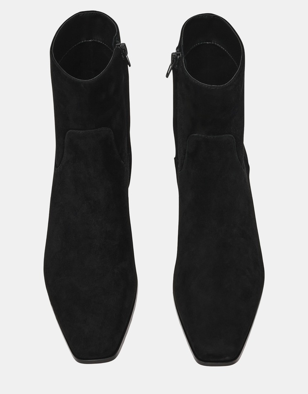Steve Madden - Dusty Black Suede Boots