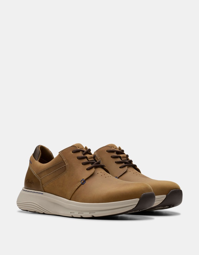 Clarks - Motion Trek PT Dark Tan