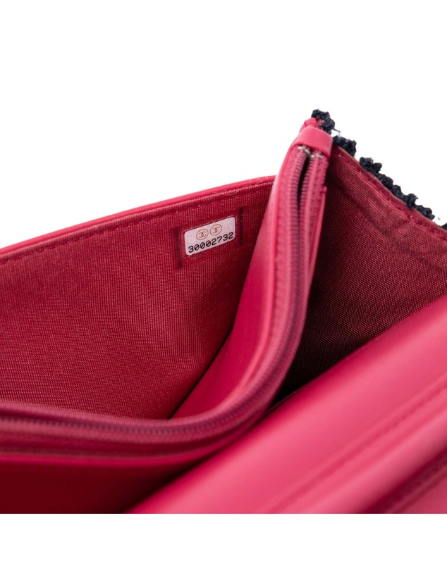Pre-Loved by Azura Reborn - Pre-Loved Tweed Written in Chain Logo Wallet on Chain
