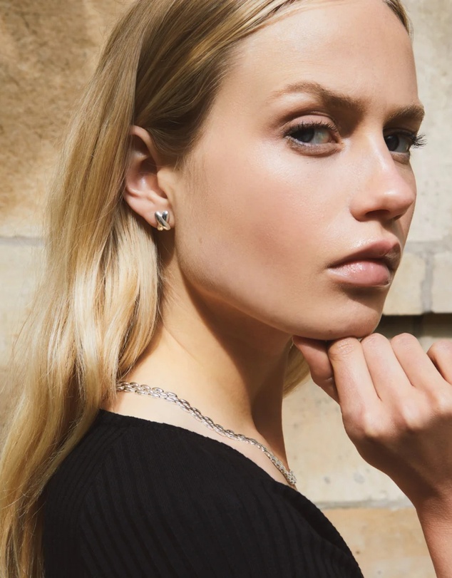 Najo - Bisous Silver Stud Earrings
