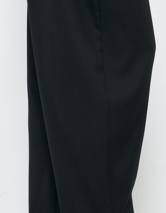 AERE - Tailored Barrel Leg Trousers