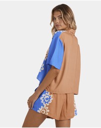 Billabong - Womens Trippin Dippin Short Sleeve Shirt