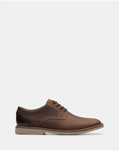 Clarks - Radcliff Low Beeswax