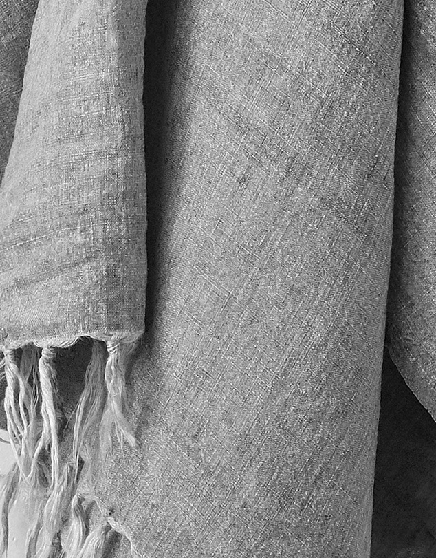Aura Home - Linen Fringe Throw