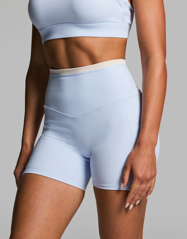 Rockwear - No Front Seam Blocked Mid Thigh Bike Shorts