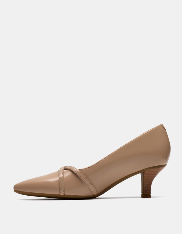 Clarks - Kepley Star Beige