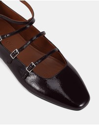 Miss Sofie - Medal Flats