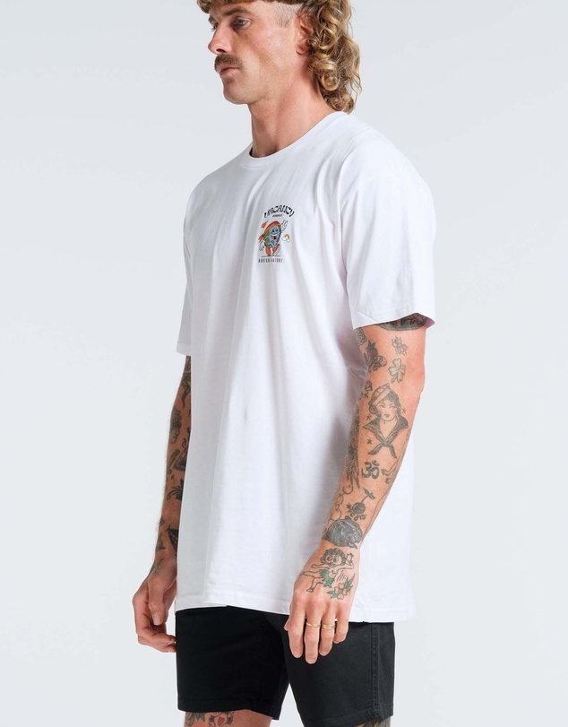 Vacancy Co - Nurture Nature Tee