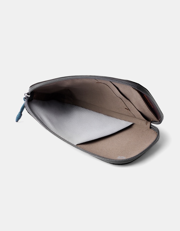 Bellroy - Venture Phone Pocket Plus (All-Conditions Phone Pocket Plus)