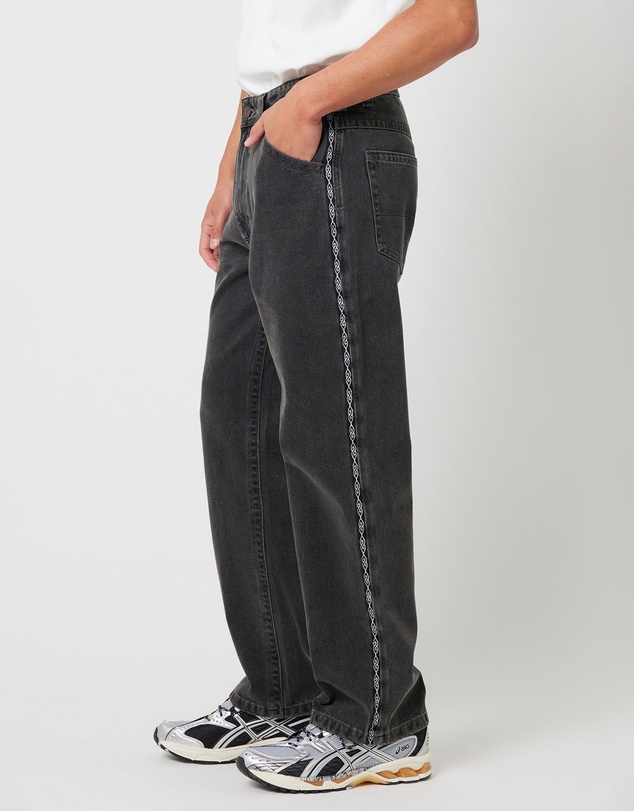 Abrand - RC A5 Baggy Bazza Tape Jeans