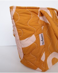 Mosey Me - Floral Dreams Quilted Bag