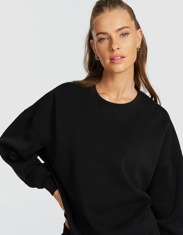 Rockwear - Travel Hip Length Crew