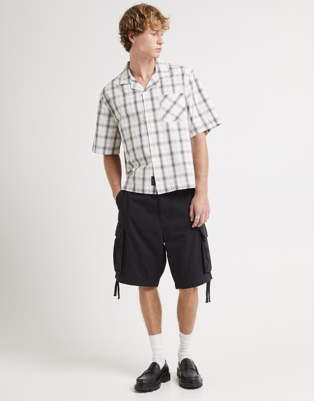 Black Noise White Rain - Homage Cropped Resort Shirt
