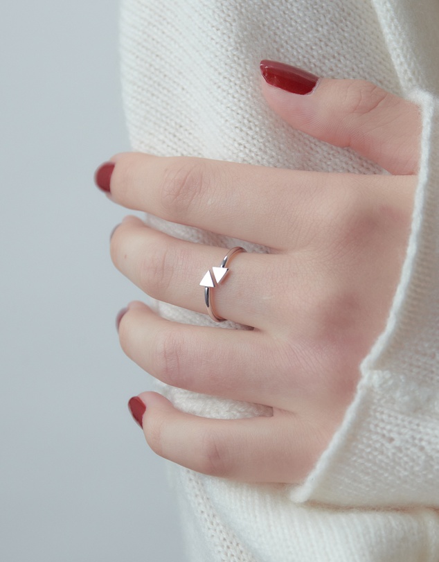 Karen Walker - Celestial Arrows Ring