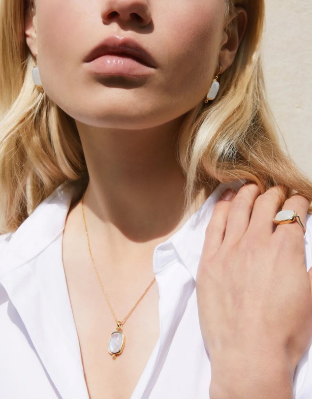 Najo - Fleur Yellow Gold Rainbow Moonstone Necklace (45cm+ext)