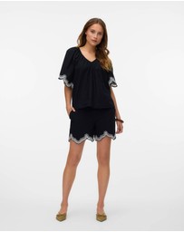 Vero Moda - Diana Embroidered Shorts