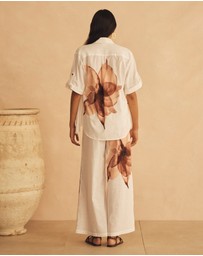 AUR OCEA - Cuffed Short Sleeve Shirt