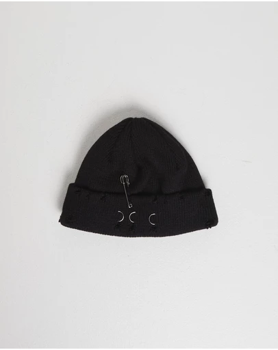 Insight - Eyelet Beanie