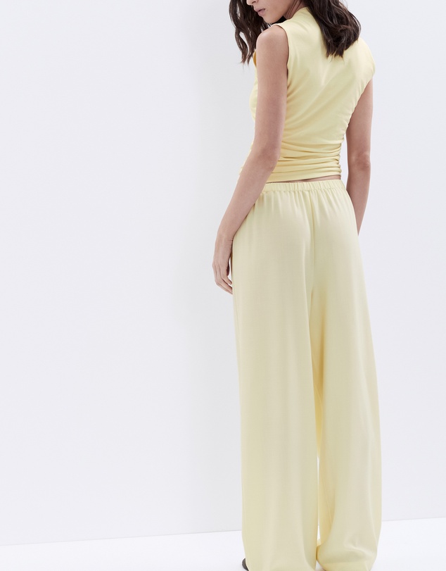 UNISON - Textured Pull On Pant