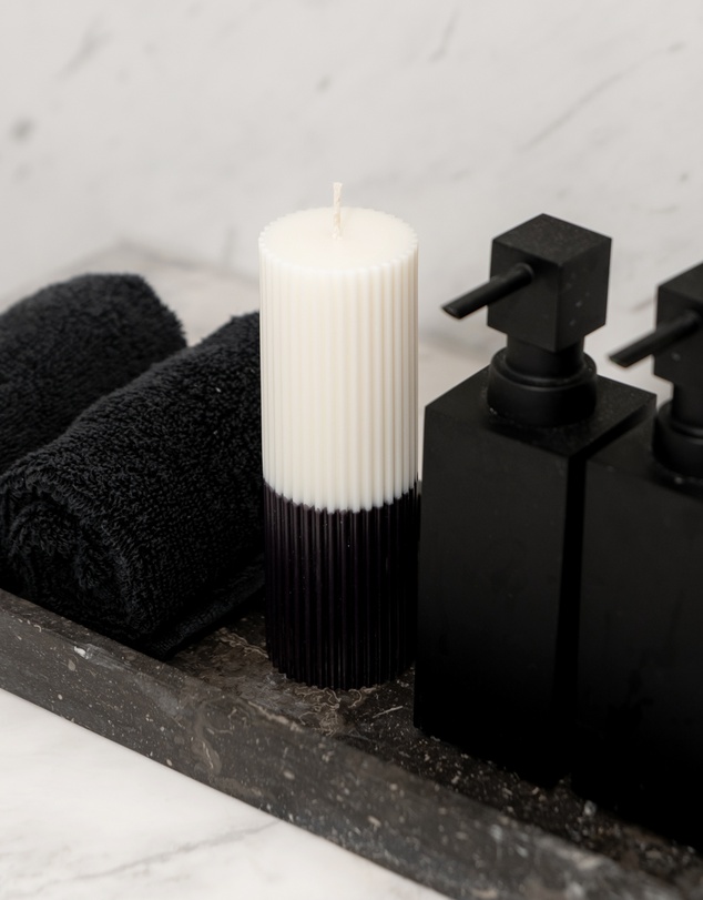 XRJ Celebrations - Pillar Two-Tone Dalmatian Candle