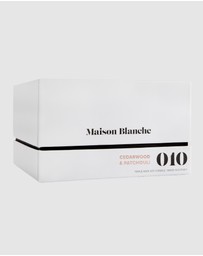 Maison Blanche - 010 Cedarwood & Patchouli - Deluxe Candle