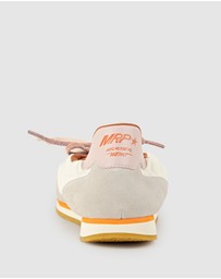 Edward Meller - JOVIAL Elastic Sneaker