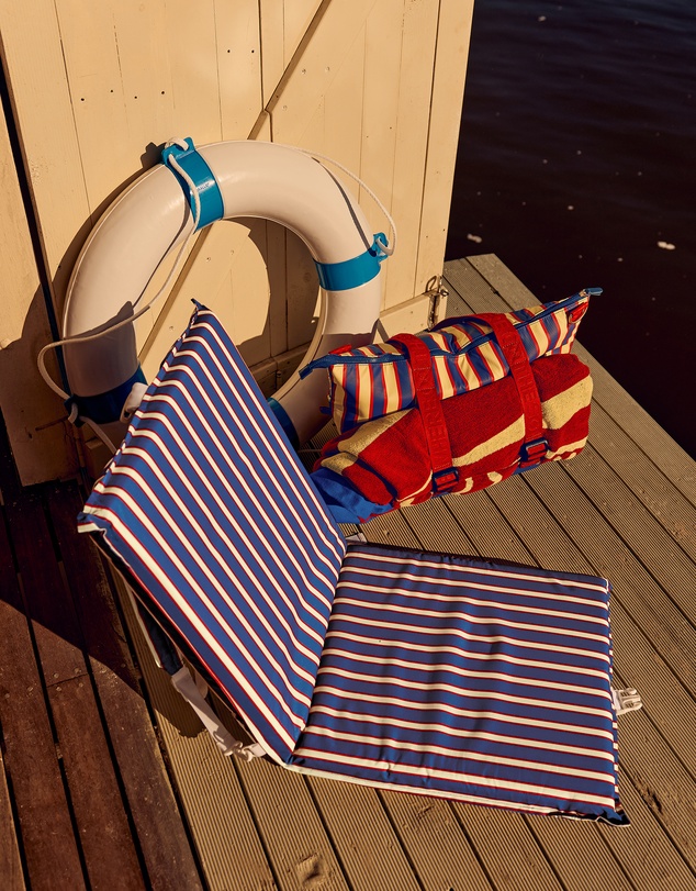 The Somewhere Co - Overboard Beach Recliner