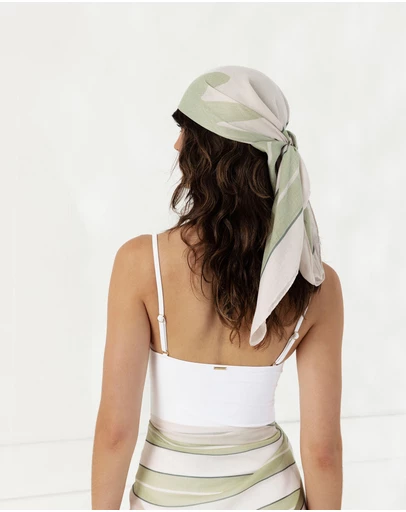 Morgan & Taylor - Serena Large Scarf in Green