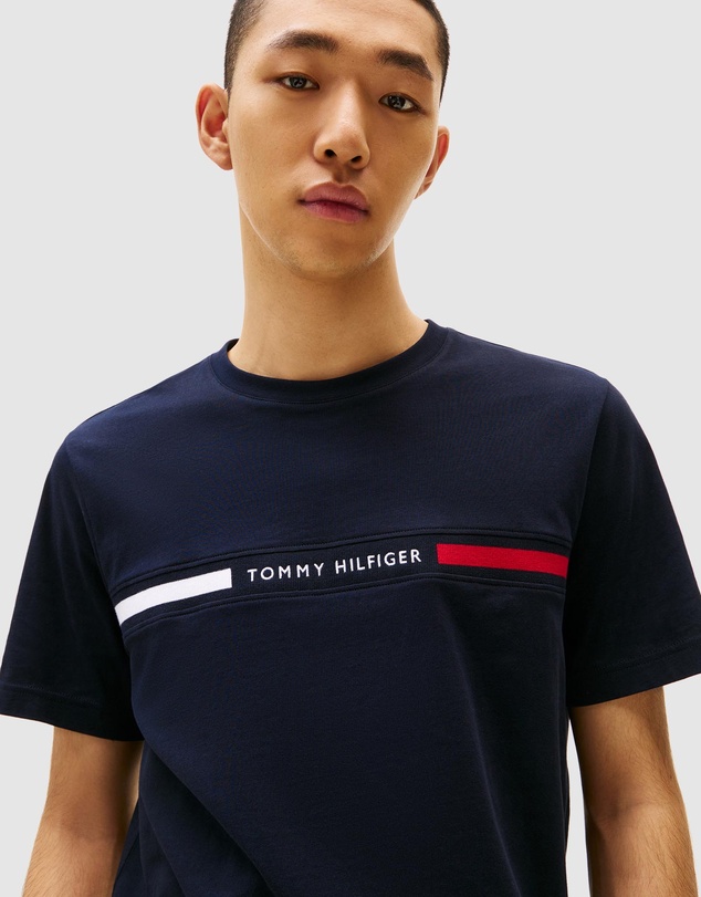 Tommy Hilfiger - Crew Neck Logo Panel T-Shirt