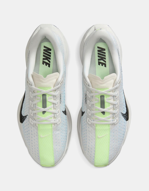 Nike - Pegasus Plus - Women's