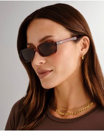 Le Specs - Pilferer
