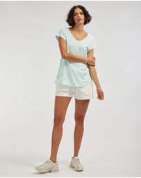 Amelius - Sadie V Neck Tee