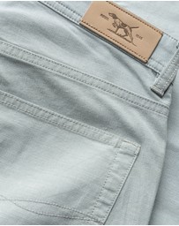 Rodd & Gunn - Gunn Straight Fit Jean Short Leg