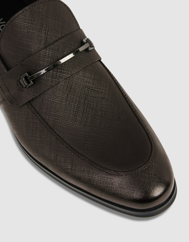 yd. - Riccardo Textured Leather Loafer