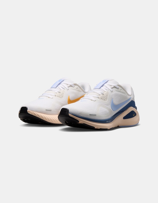 Nike - Structure 26 - Women's