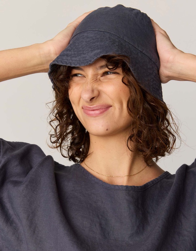 Primness - Peaches Bucket Hat