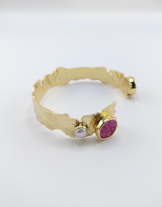Miz Casa and Co - Isolde Cuff