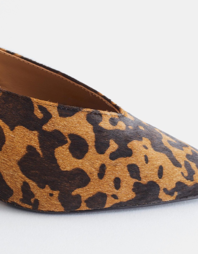 & Other Stories - Classic Leather Slingback Pumps