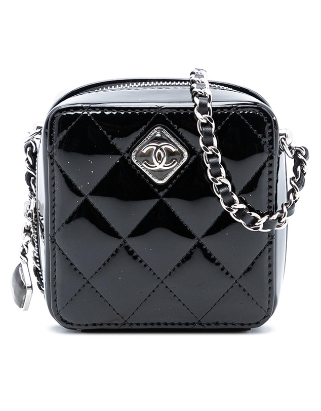 Pre-Loved by Azura Reborn - Pre-Loved CC Quilted Patent Diamond Resin Clutch With Chain