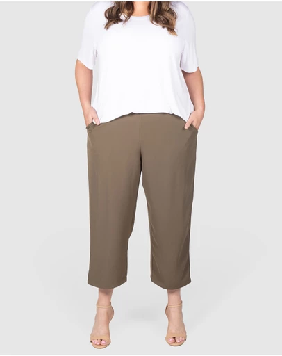 Love Your Wardrobe - Emma Crop Straight Leg Pants