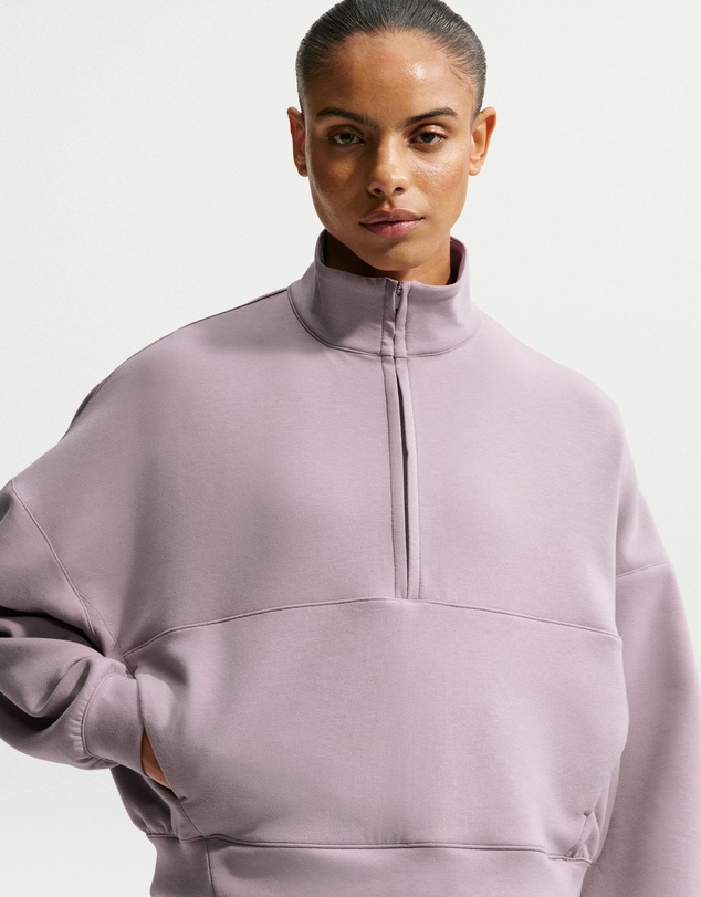 Nike - 24.7 ImpossiblySoft Dri-FIT Oversized 1/2-Zip Top