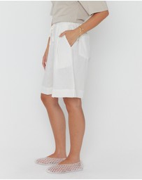 ALEXANDRA - Juny Shorts White