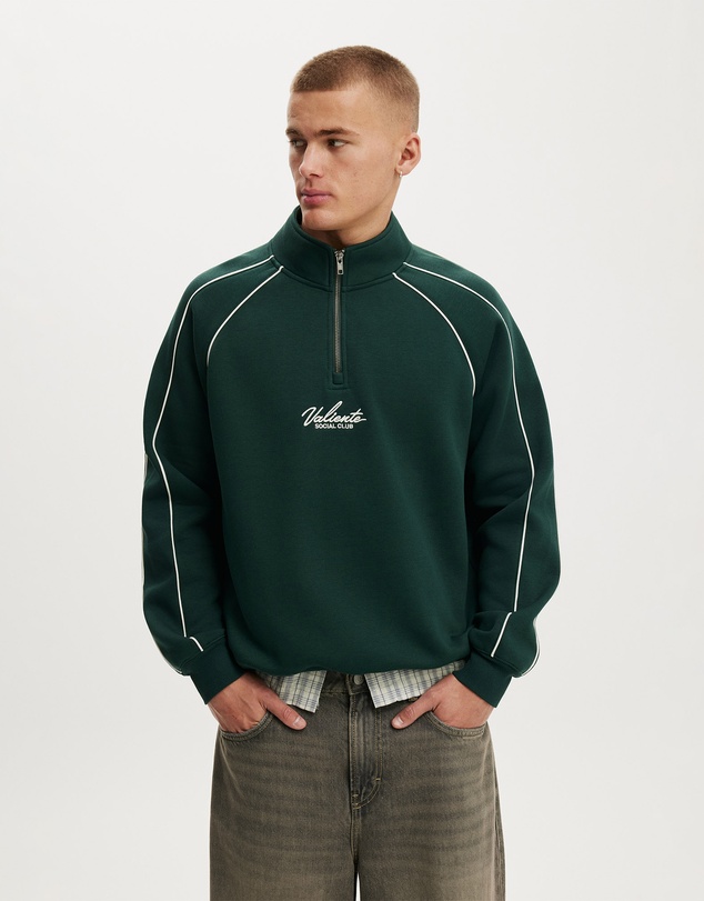 Cotton On - 1/4 Zip Graphic Fleece