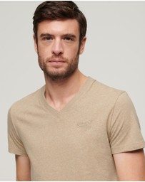 Superdry - Essential Logo Embroidered Vee Tee